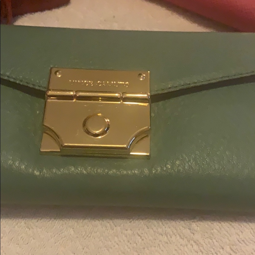 Wallet   Vince Camuto.